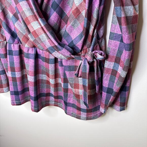 NEW NWT Lane‎ Bryant Classic Faux-Wrap Plaid Top 18/20 Purple Surplice Peplum - Picture 3 of 8